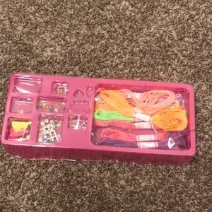 Bracelet making kit